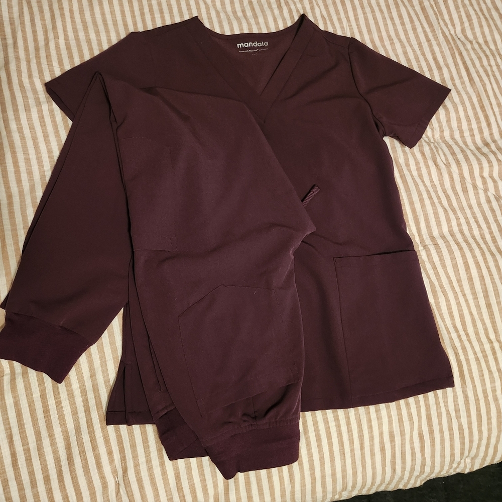 XXS Mandala Scrub Set